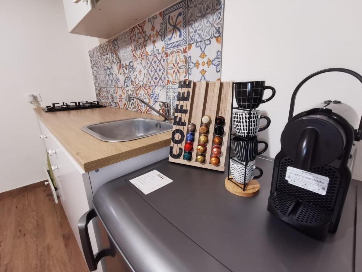 Casa Del Giglio - City Center Apartment ปาแลร์โม ภายนอก รูปภาพ
